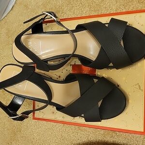 Tie flared cuty sandals